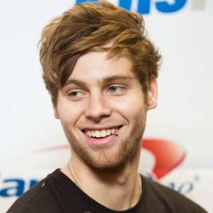 Luke Hemmings